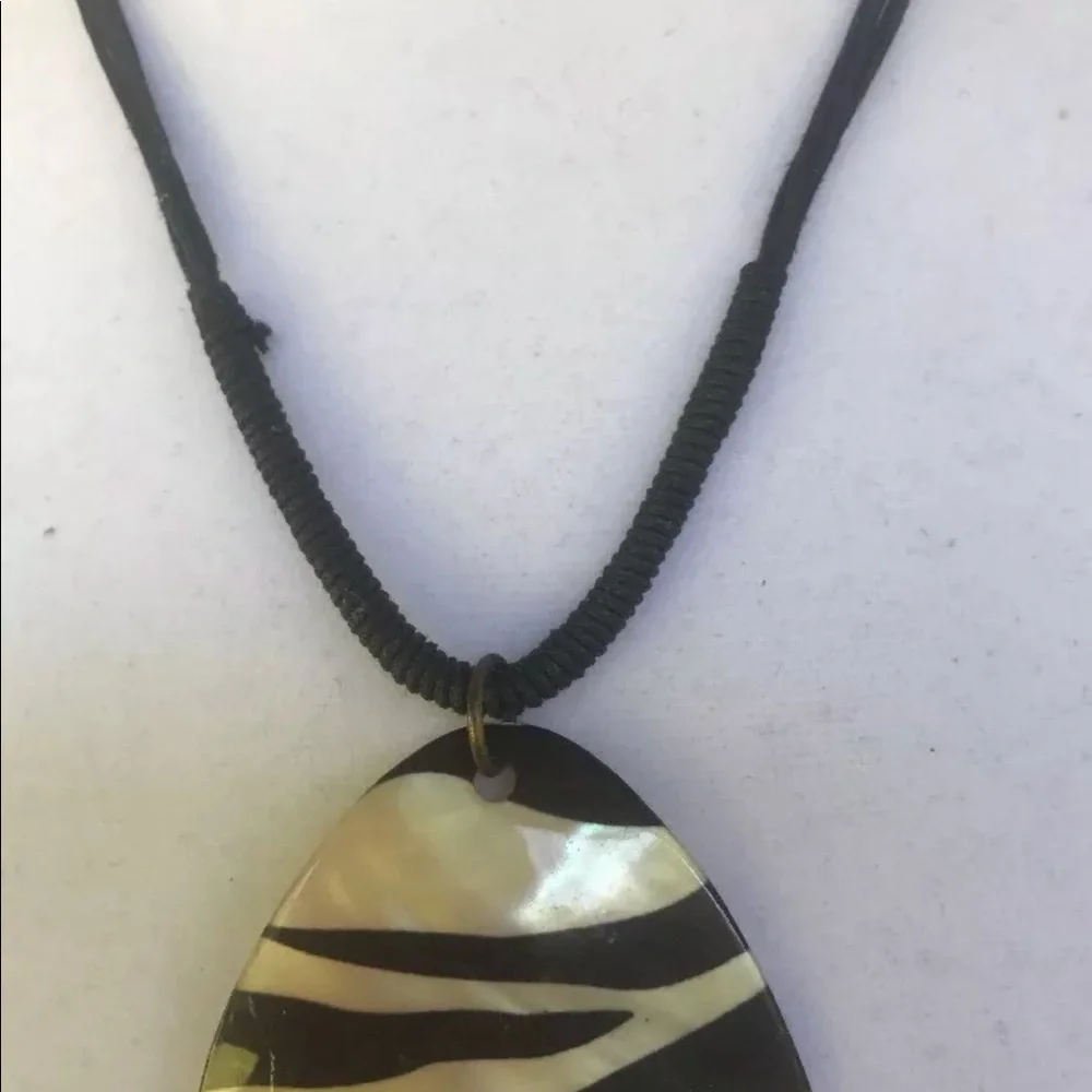N/A natural shell